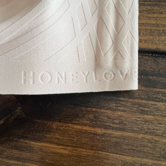 Honeylove Cream/Nude Women's Bra 1X, size 40 C/D, NWT, plus size full coverage - Picture 2 of 7